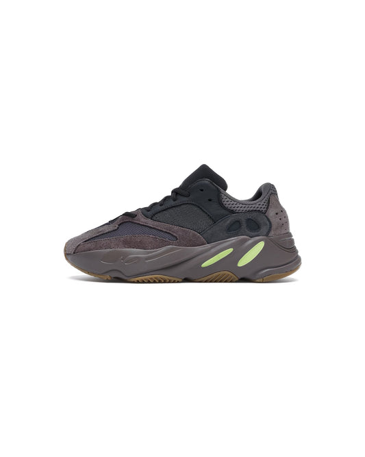 YEEZY 700 MAUVE