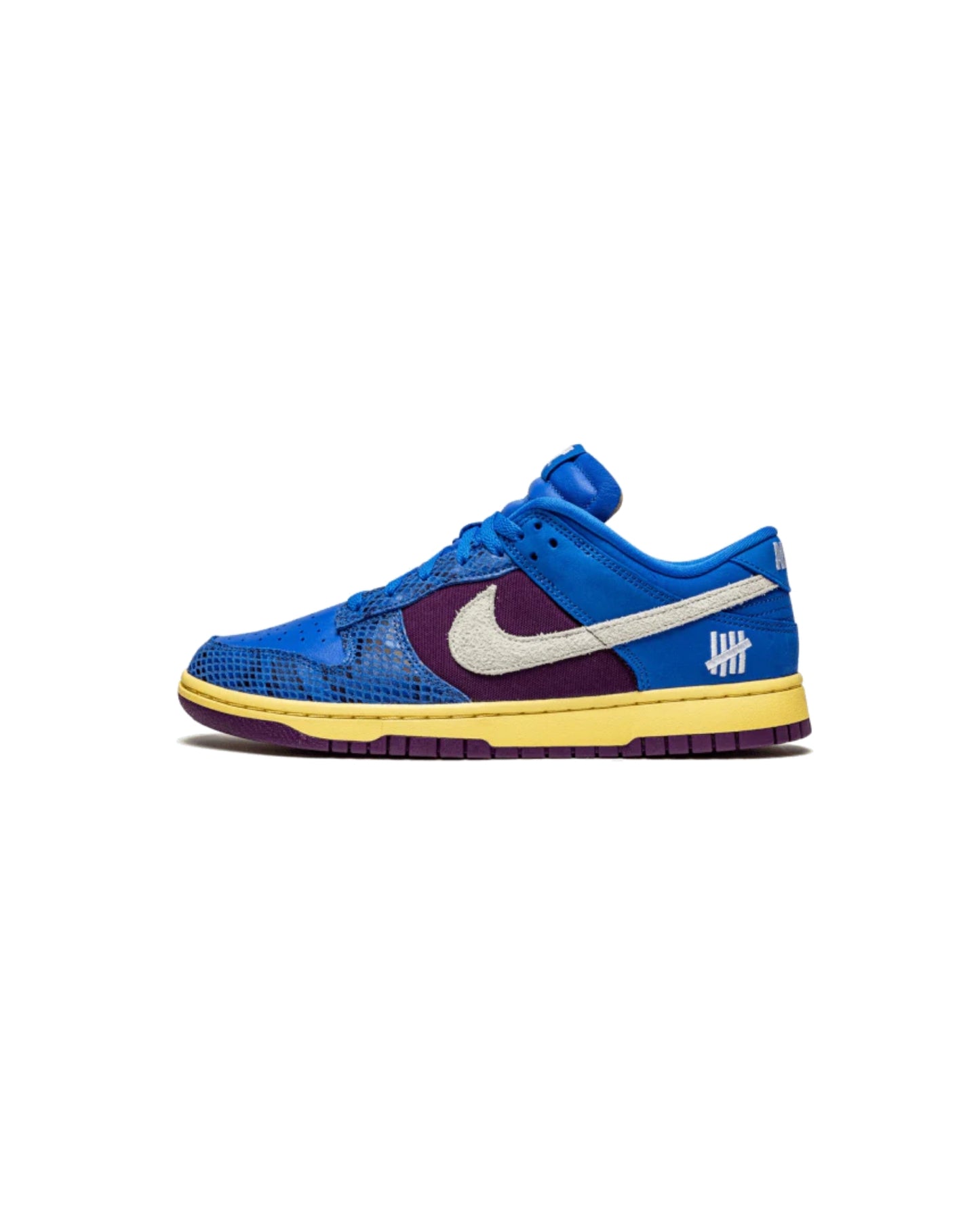 NIKE DUNK LOW UNDEFEATED 5 ON IT